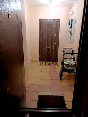 Продам трехкомнатную (3-комн.) квартиру, 9, Островцы д