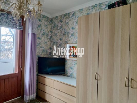 Продам двухкомнатную (2-комн.) квартиру, Новочеркасский пр-кт, 61, Санкт-Петербург г