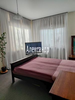 Продам двухкомнатную (2-комн.) квартиру, Новочеркасский пр-кт, 61, Санкт-Петербург г