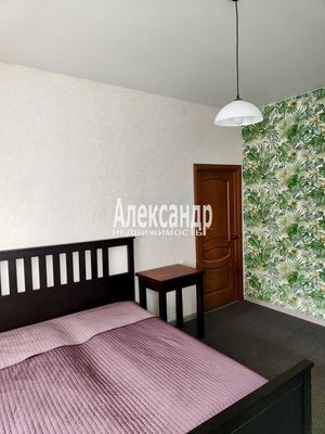 Продам двухкомнатную (2-комн.) квартиру, Новочеркасский пр-кт, 61, Санкт-Петербург г