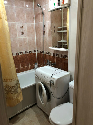 Продам однокомнатную (1-комн.) квартиру, Камиля Якуба ул, 4, Казань г