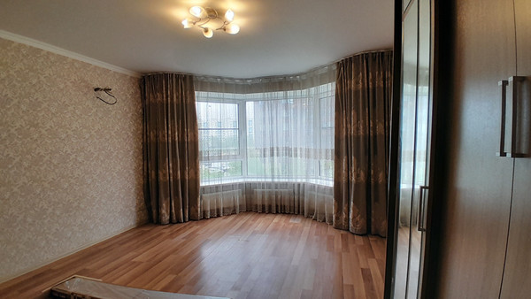 Продам двухкомнатную (2-комн.) квартиру, Донецкая ул, 30к2, Москва г