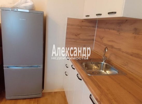 Продам однокомнатную (1-комн.) квартиру, Кутышева ул, 9к2, Малое Верево д
