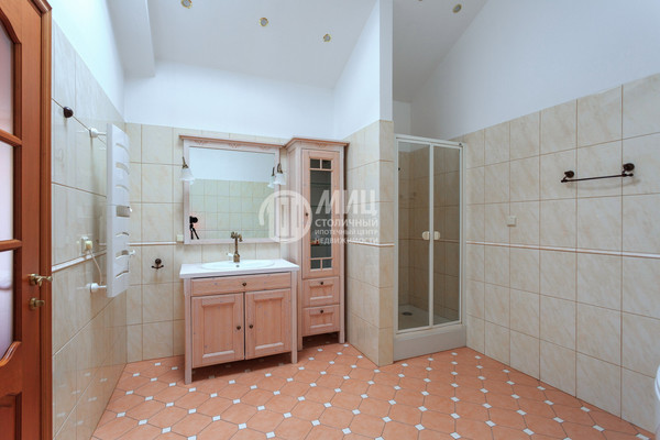 Продам многокомнатную квартиру, Мясницкая ул, 21, Москва г