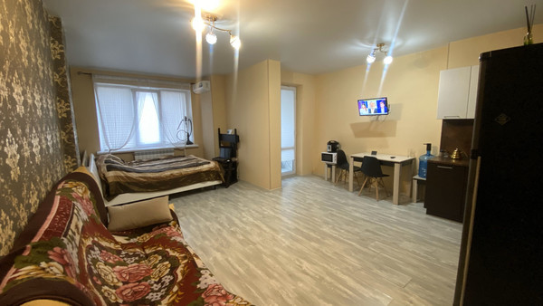 Продам однокомнатную (1-комн.) квартиру, Таганрогская ул, 132к3, Ростов-на-Дону г