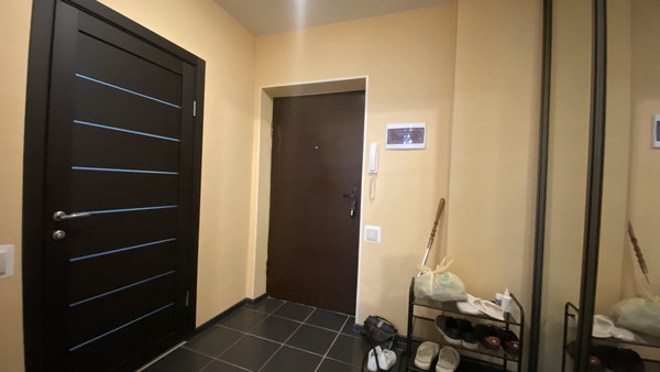 Продам однокомнатную (1-комн.) квартиру, Таганрогская ул, 132к3, Ростов-на-Дону г
