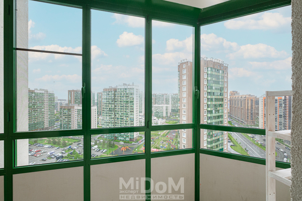 Продам однокомнатную (1-комн.) квартиру, Шувалова ул, 5, Мурино п