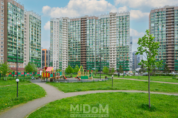 Продам однокомнатную (1-комн.) квартиру, Шувалова ул, 5, Мурино п