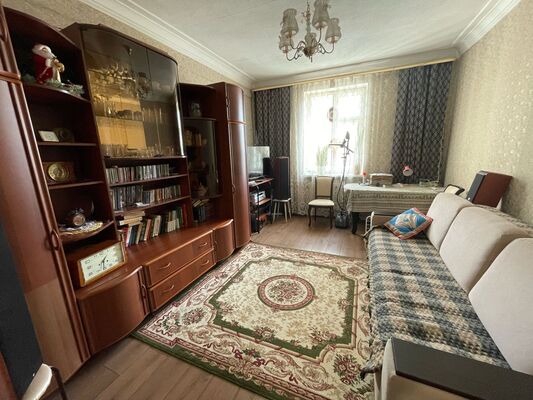 Продам двухкомнатную (2-комн.) квартиру, Комсомольская ул, 30, Киров г