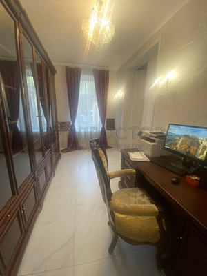 Продам многокомнатную квартиру, Тверская ул, 12с6, Москва г