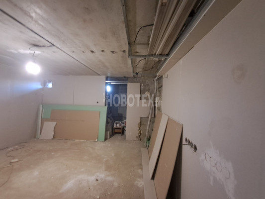 Продам склад 34,5 м2, Закруткина ул, 47, Горячий Ключ г