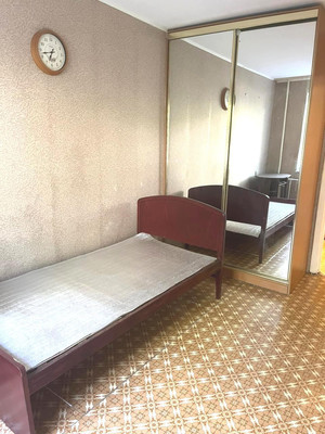 Продам трехкомнатную (3-комн.) квартиру, Коммунистическая ул, 7, Раменское г