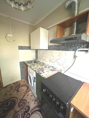 Продам трехкомнатную (3-комн.) квартиру, Коммунистическая ул, 7, Раменское г