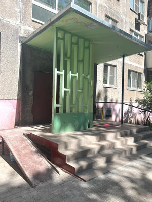 Продам трехкомнатную (3-комн.) квартиру, Коммунистическая ул, 7, Раменское г