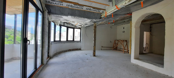 Продам трехкомнатную (3-комн.) квартиру, Без названия ул, 3кб, Ореанда пгт