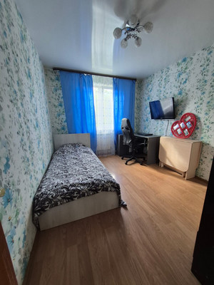 Продам трехкомнатную (3-комн.) квартиру, Зари ул, 16, Нижний Тагил г