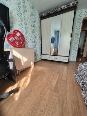 Продам трехкомнатную (3-комн.) квартиру, Зари ул, 16, Нижний Тагил г