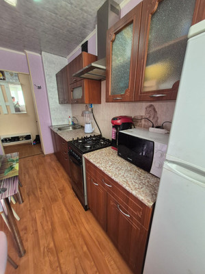 Продам трехкомнатную (3-комн.) квартиру, Зари ул, 16, Нижний Тагил г