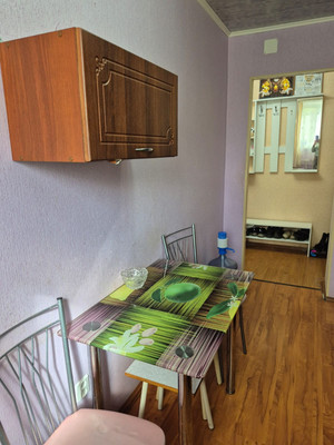 Продам трехкомнатную (3-комн.) квартиру, Зари ул, 16, Нижний Тагил г