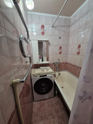 Продам трехкомнатную (3-комн.) квартиру, Зари ул, 16, Нижний Тагил г