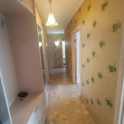 Продам трехкомнатную (3-комн.) квартиру, Богдана Хмельницкого ул, 64, Воронеж г