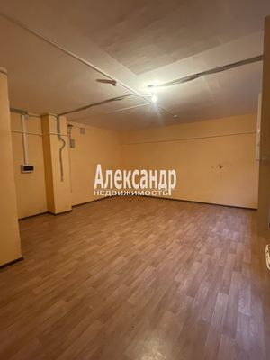 Сдам торговое помещение 37,4 м2, Королёва пр-кт, 65, Санкт-Петербург г