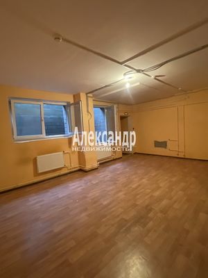 Сдам торговое помещение 37,4 м2, Королёва пр-кт, 65, Санкт-Петербург г