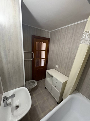 Продам однокомнатную (1-комн.) квартиру, Татьяны Макаровой ул, 10, Москва г