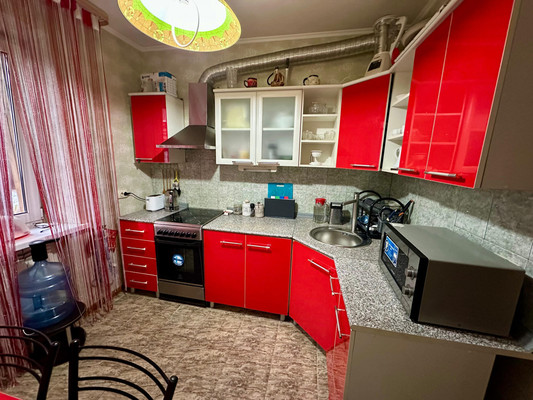 Продам двухкомнатную (2-комн.) квартиру, 339-й Стрелковой Дивизии ул, 13, Ростов-на-Дону г