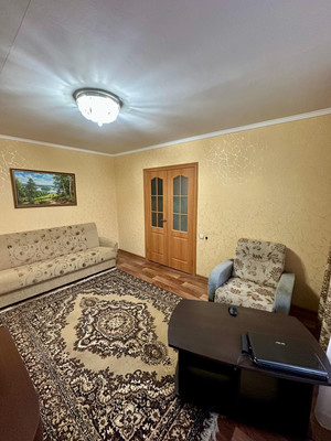 Продам двухкомнатную (2-комн.) квартиру, 339-й Стрелковой Дивизии ул, 13, Ростов-на-Дону г