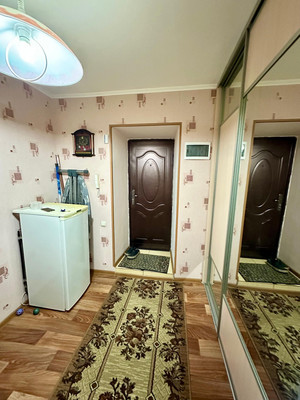 Продам двухкомнатную (2-комн.) квартиру, 339-й Стрелковой Дивизии ул, 13, Ростов-на-Дону г