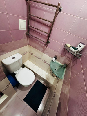 Продам трехкомнатную (3-комн.) квартиру, им. Достоевского ул, 84к1, Краснодар г