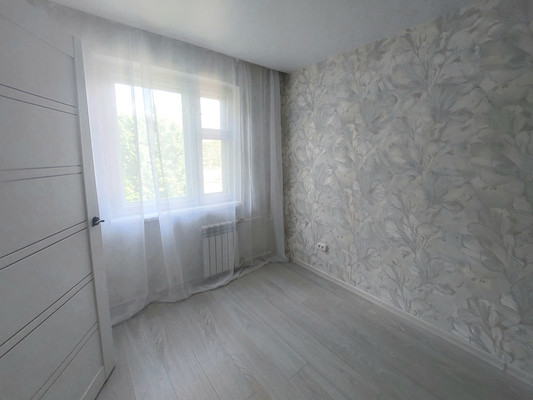 Продам двухкомнатную (2-комн.) квартиру, Стройкова ул, 65, Рязань г
