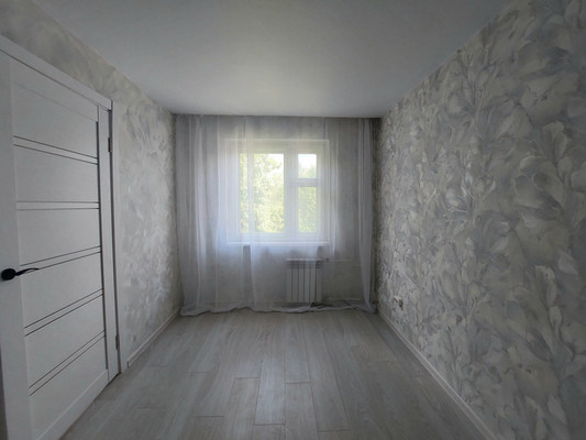 Продам двухкомнатную (2-комн.) квартиру, Стройкова ул, 65, Рязань г