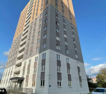 Продам трехкомнатную (3-комн.) квартиру, Энтузиастов ул, 54, Киров г