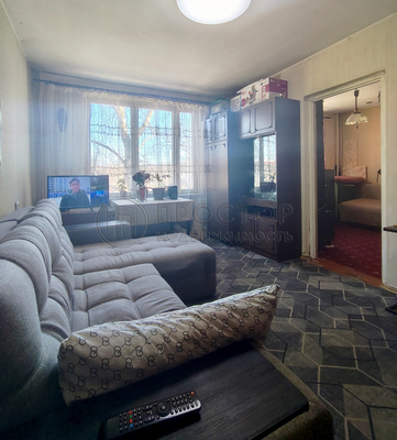 Продам трехкомнатную (3-комн.) квартиру, Тёплый Стан ул, 12к4, Москва г