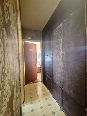 Продам трехкомнатную (3-комн.) квартиру, Тёплый Стан ул, 12к4, Москва г