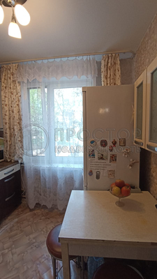 Продам трехкомнатную (3-комн.) квартиру, Конёнкова ул, 21А, Москва г