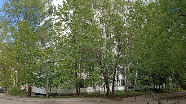 Продам трехкомнатную (3-комн.) квартиру, Конёнкова ул, 21А, Москва г