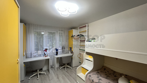 Продам двухкомнатную (2-комн.) квартиру, Ореховый б-р, 51, Москва г