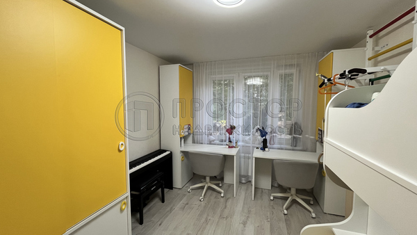 Продам двухкомнатную (2-комн.) квартиру, Ореховый б-р, 51, Москва г
