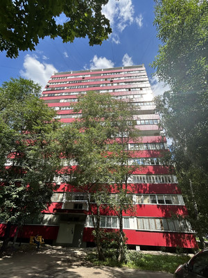 Продам двухкомнатную (2-комн.) квартиру, Петрозаводская ул, 15к4, Москва г