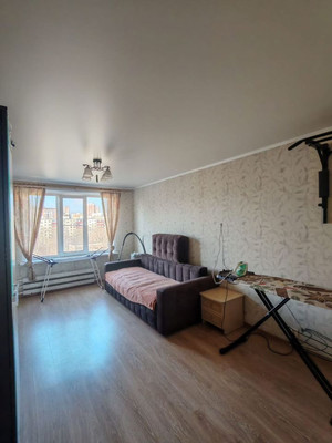 Продам трехкомнатную (3-комн.) квартиру, Дубнинская ул, 12к3, Москва г