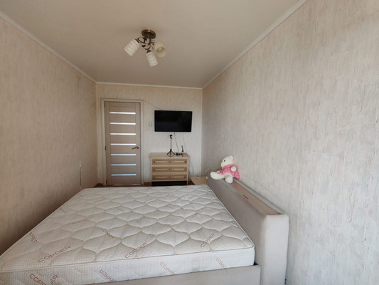 Продам трехкомнатную (3-комн.) квартиру, Дубнинская ул, 12к3, Москва г