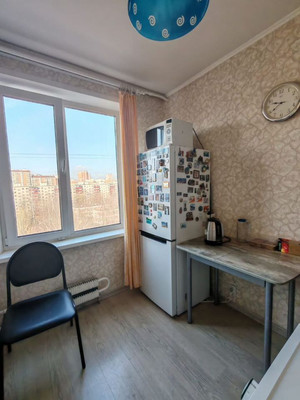 Продам трехкомнатную (3-комн.) квартиру, Дубнинская ул, 12к3, Москва г