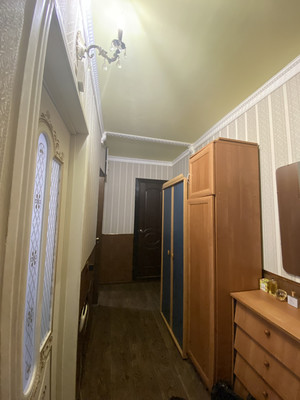 Продам трехкомнатную (3-комн.) квартиру, Маршала Жукова ул, 27, Симферополь г