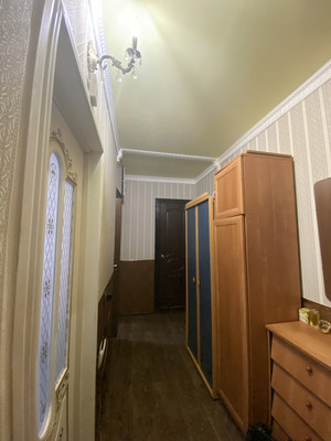 Продам трехкомнатную (3-комн.) квартиру, Маршала Жукова ул, 27, Симферополь г