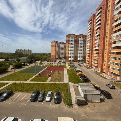 Продам трехкомнатную (3-комн.) квартиру, им Владимира Махалина мкр, 39, Дмитров г
