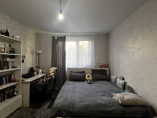 Продам трехкомнатную (3-комн.) квартиру, Таллинская ул, 12, Москва г