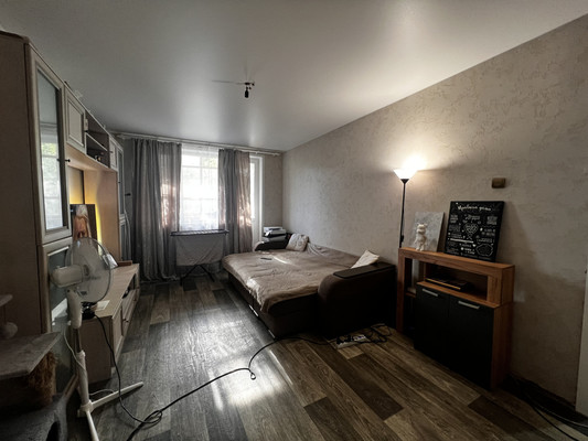 Продам трехкомнатную (3-комн.) квартиру, Таллинская ул, 12, Москва г